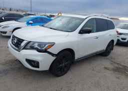 2017 NISSAN PATHFINDER PLATINUM