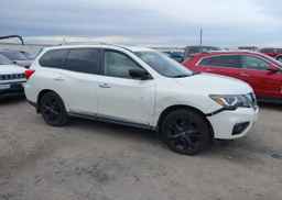 2017 NISSAN PATHFINDER PLATINUM
