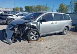 2012 TOYOTA SIENNA