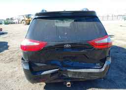2017 TOYOTA SIENNA LE