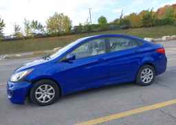 2012 HYUNDAI ACCENT