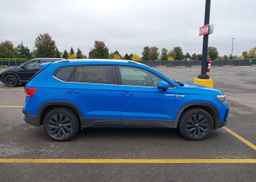 2024 VOLKSWAGEN TAOS SE