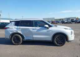 2024 MITSUBISHI OUTLANDER PHEV LE
