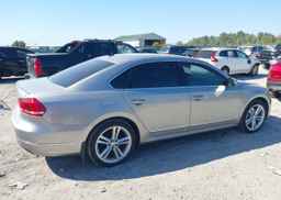2013 VOLKSWAGEN PASSAT SEL