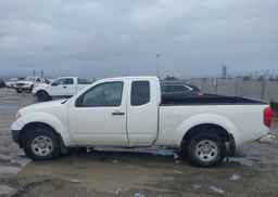 2019 NISSAN Frontier s