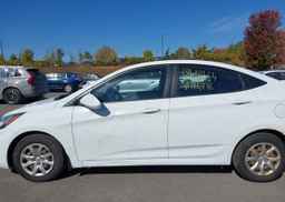 2014 HYUNDAI ACCENT