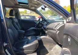 2011 MITSUBISHI OUTLANDER XLS