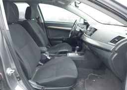 2014 MITSUBISHI lancer se