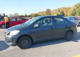 2010 TOYOTA YARIS