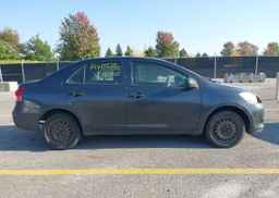2010 TOYOTA YARIS