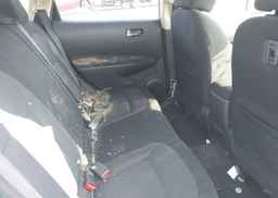 2011 NISSAN ROGUE S