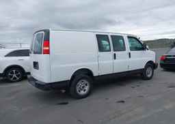 2013 GMC SAVANA 2500 STANDARD