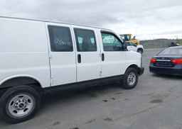 2013 GMC SAVANA 2500 STANDARD