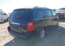 2010 DODGE GRAND CARAVAN SE