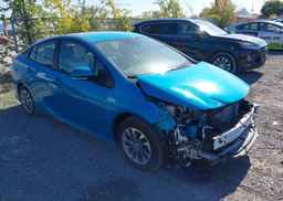 2022 TOYOTA PRIUS PRIME LE