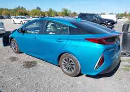 2022 TOYOTA PRIUS PRIME LE