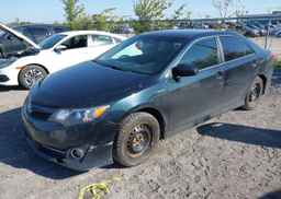 2014 TOYOTA CAMRY HYBRID SE