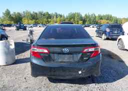 2014 TOYOTA CAMRY HYBRID SE
