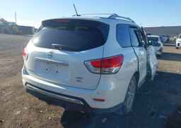 2014 NISSAN PATHFINDER S