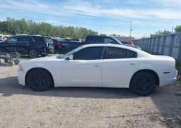2013 DODGE CHARGER