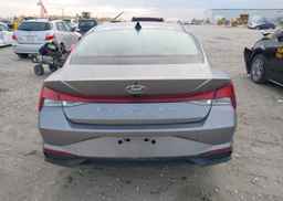 2023 HYUNDAI ELANTRA PREFERRED IVT WITH TECH PACKAGE