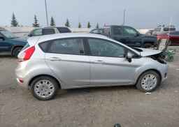 2014 FORD FIESTA SE
