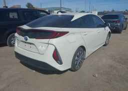 2020 TOYOTA PRIUS