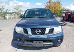 2016 NISSAN FRONTIER SL