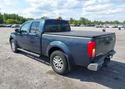 2016 NISSAN FRONTIER SL