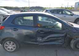 2012 MAZDA MAZDA2 GX