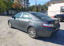 2010 TOYOTA CAMRY