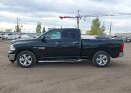2015 RAM 1500 SLT