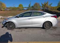 2016 HYUNDAI ELANTRA L+