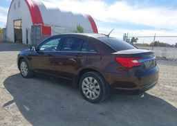 2013 CHRYSLER 200 LX