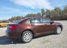 2013 CHRYSLER 200 LX