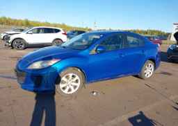 2013 MAZDA MAZDA3 GX