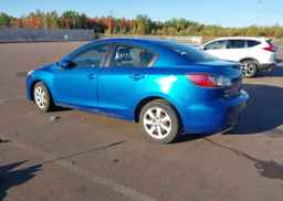 2013 MAZDA MAZDA3 GX