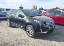 2017 CADILLAC XT5