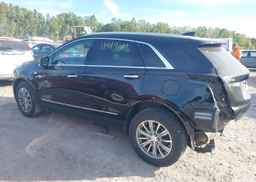 2017 CADILLAC XT5