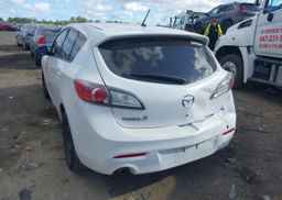 2010 MAZDA 3 I