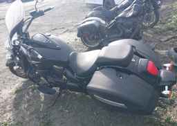 2018 SUZUKI VL1500 B