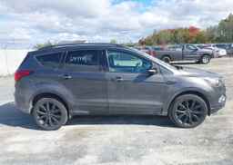2019 FORD ESCAPE TITANIUM