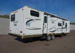 2011 FLAGSTAFF LITE 831 BHDS