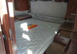 2011 FLAGSTAFF LITE 831 BHDS