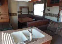 2011 FLAGSTAFF LITE 831 BHDS