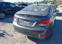 2013 HYUNDAI ACCENT GL