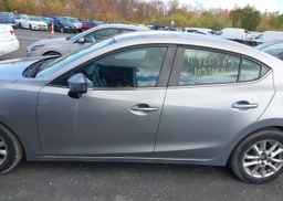 2014 MAZDA MAZDA3