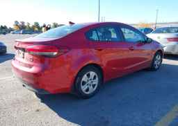2017 KIA FORTE