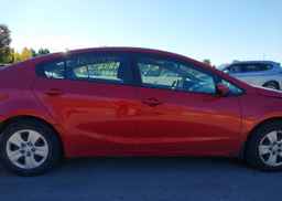 2017 KIA FORTE