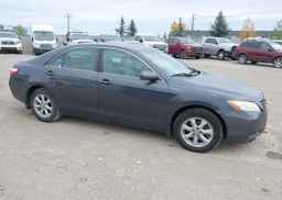 2009 TOYOTA CAMRY SE
